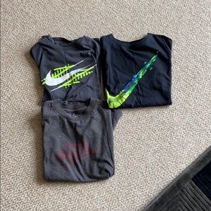 3 Nike shirts & 1 polo short sleeve size men small